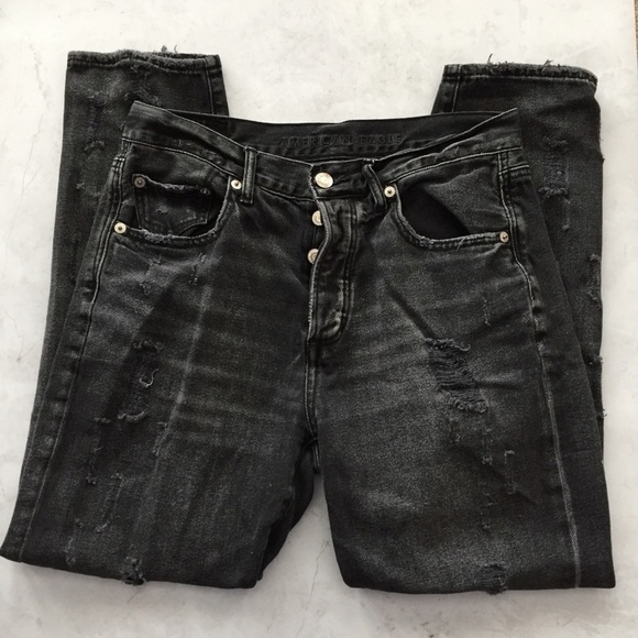 American Eagle Distressed Hi-Rise Girlfriend Jeans 4 Short - Picture 3 of 16